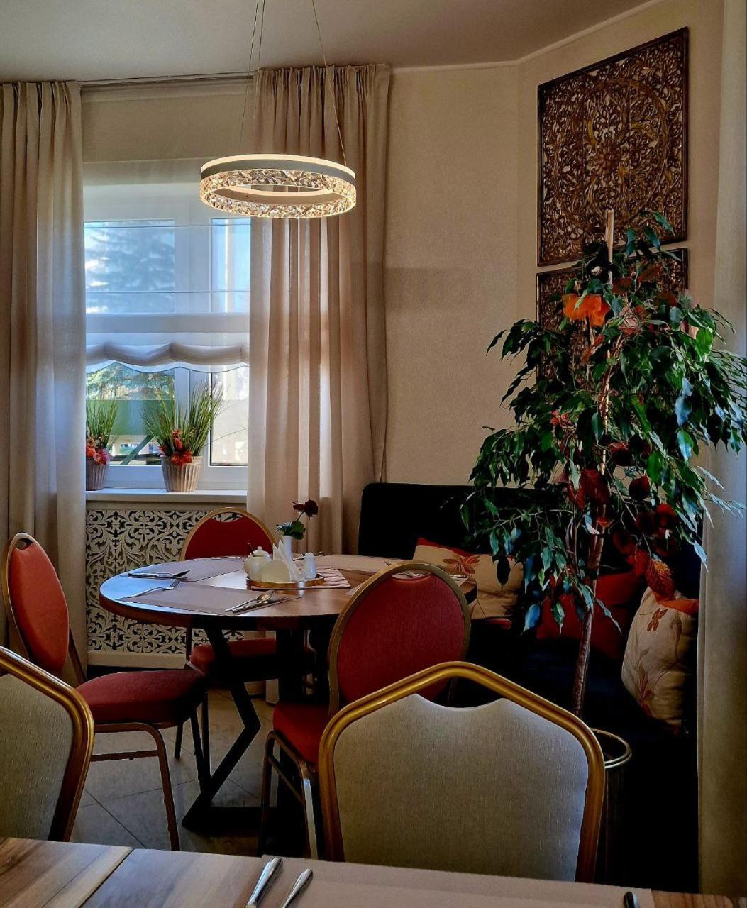 Hermes Resort Hotel With Medical Treatment Truskavets Ngoại thất bức ảnh
